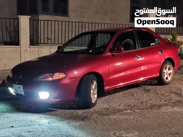 1996 هيونداي افانتي SE