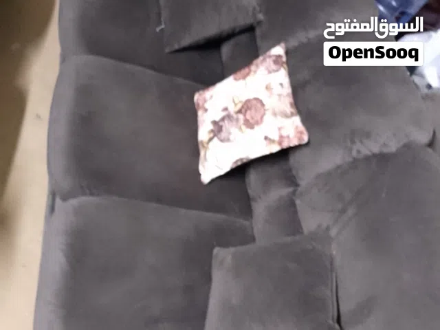 طقم كنب دب سبع مقاعد