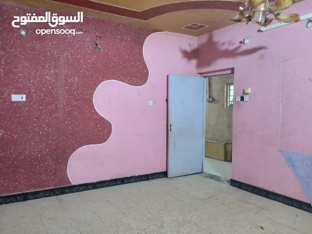 150m2 3 Bedrooms Apartments for Rent in Basra Tahseneya