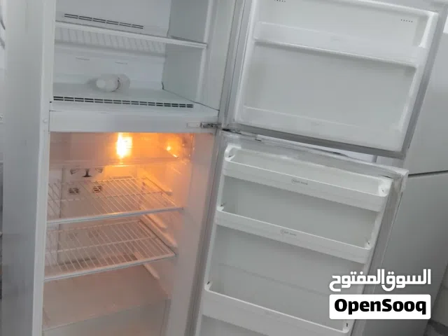 ثلاجة للبيع دايو كوري 16 قدم استعمال معا التوصيل والكفاله