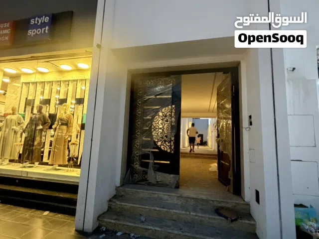 فيلا دور ارضي للايجار في السياحيه على الرئيسي