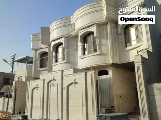 أعمال حجرية في مدينة البصرة