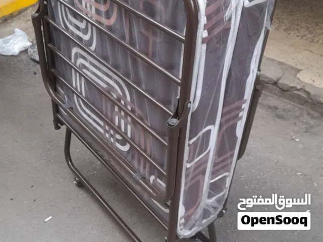 تخت حديد قابل للطي سفري