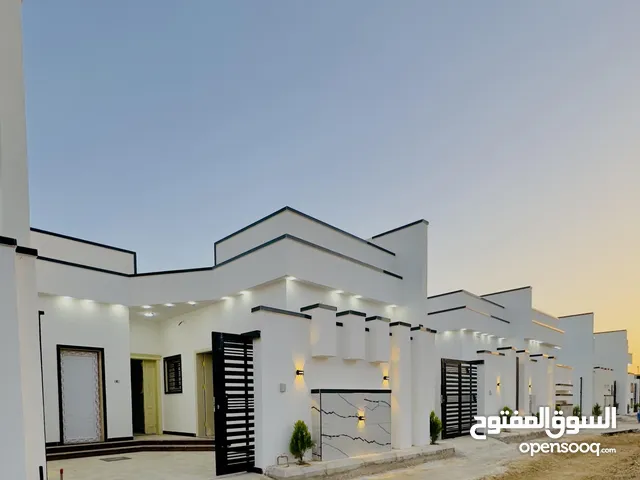 180 m2 3 Bedrooms Townhouse for Sale in Tripoli Khallet Alforjan