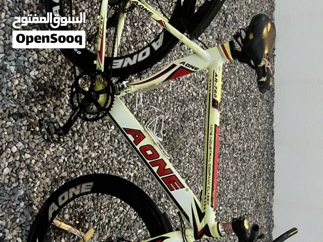 سيكل سباق مقاس 28