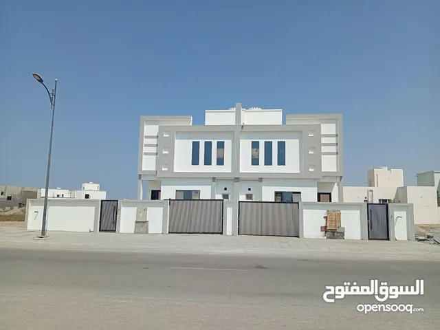 280 m2 5 Bedrooms Townhouse for Sale in Muscat Other