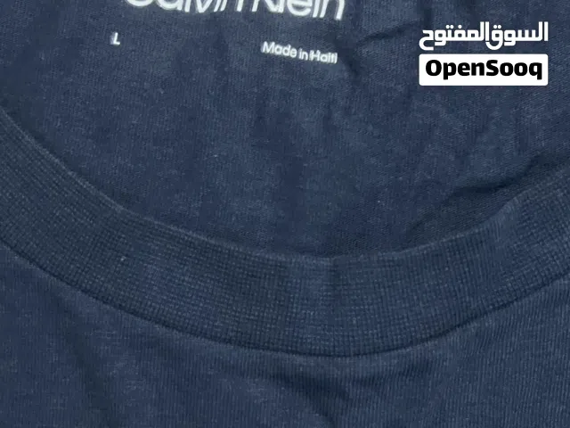 للبيع تيشيرتات جديده لم تستخدم ماركات متنوعه