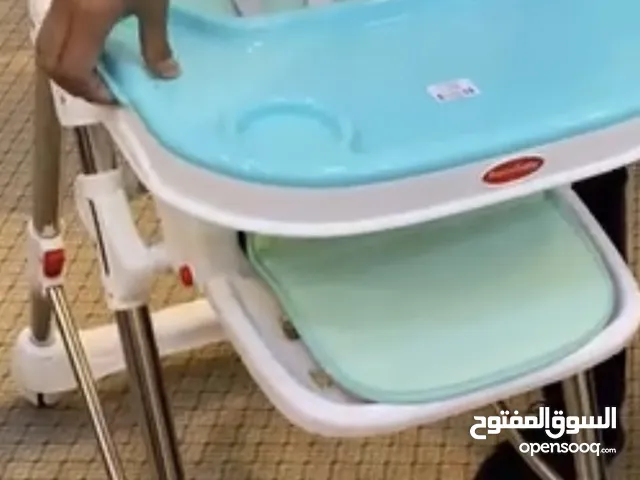 كرسي طعام و أرجوحه وهزاز