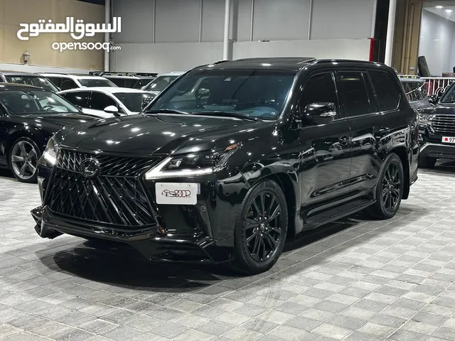 Lexus LX 570 Black Edition S