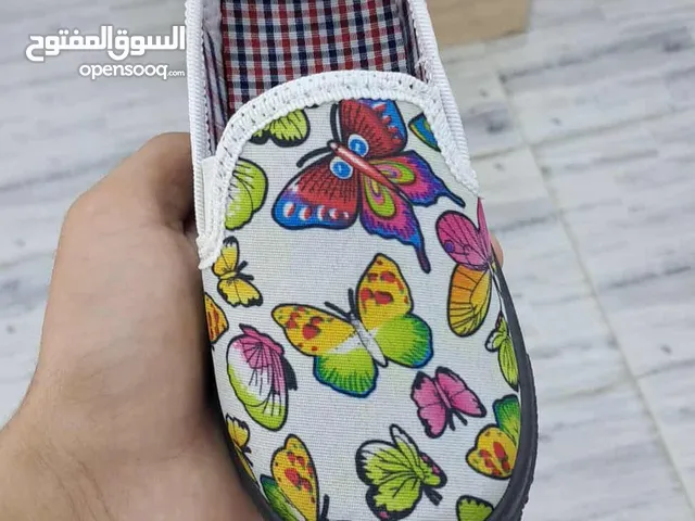 احذية الاظفال