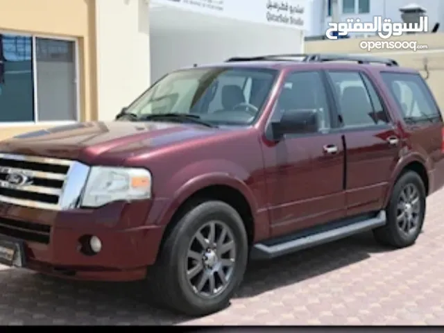 Ford Expedition 2012 in Um Salal