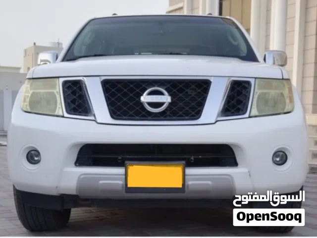 Used Nissan Pathfinder in Al Batinah