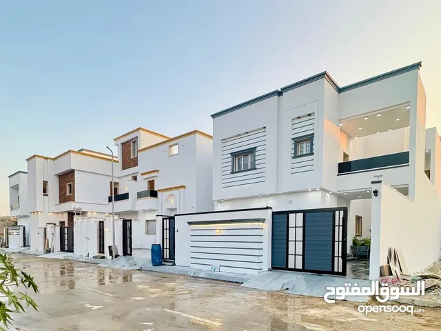 250 m2 5 Bedrooms Townhouse for Sale in Tripoli Khallet Alforjan