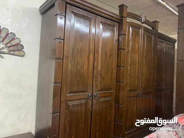 غرفة نوم مستعمله بحاله جيده جدآ قابل للتفاوض