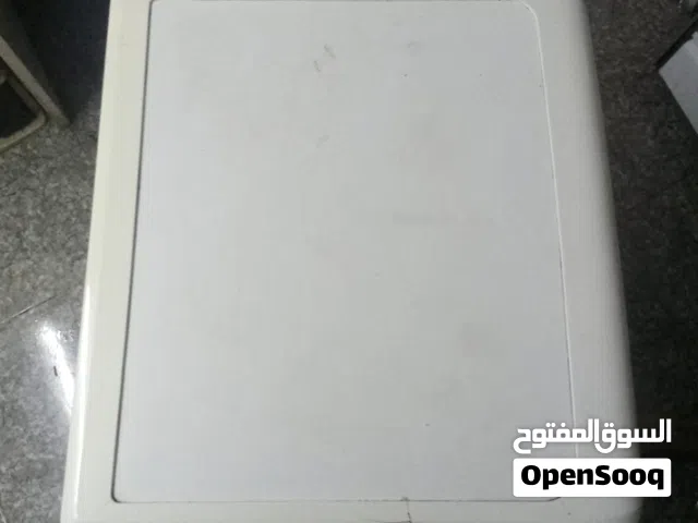 غساله بيكو للبيع بحاله جيده 7kg بحاجه للدهان فقط سعر 50