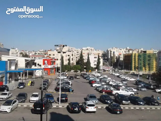 145 m2 3 Bedrooms Apartments for Sale in Amman Shmaisani