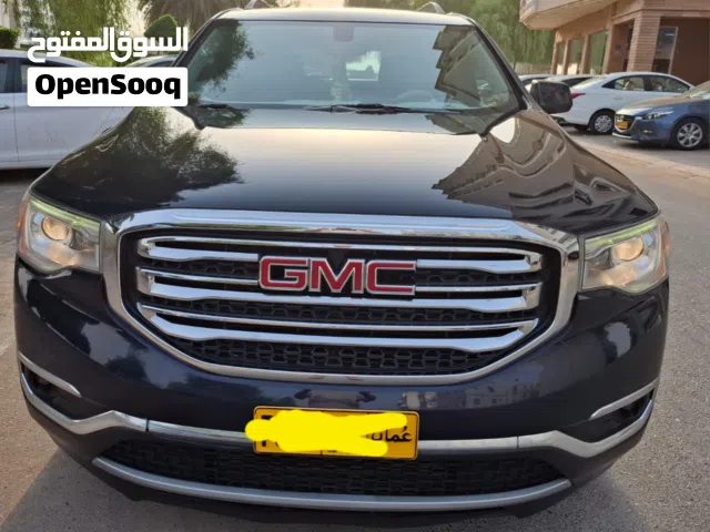 Expat Lady Driven GMC Acedia 2017 dark blue color.