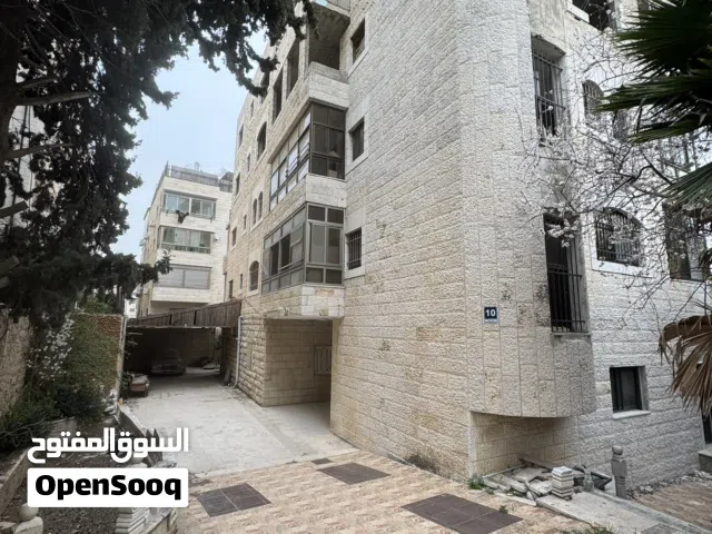 للبيع 5 شقق بعين منجد مقابل قيادة الشرطة