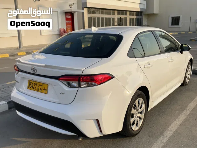 كرولا 2020 فرصه بسعر طيب وحادث جداا بسيط