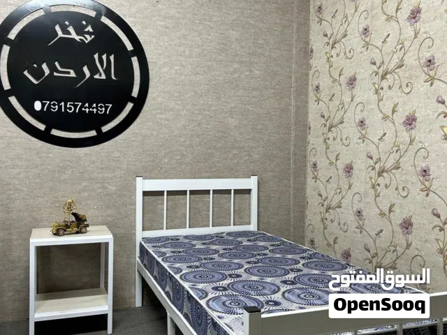 تخوت غرف نوم حديد ثقيل من ارض المصنع مباشرة بسعر مغري مكفولين 5 سنوات