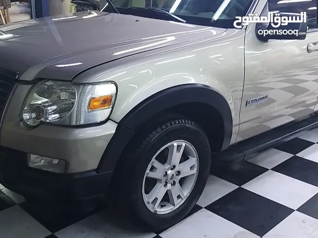 Used Ford Explorer in Central Governorate