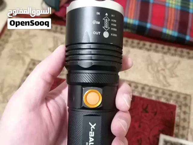 قوي جدا ضوء