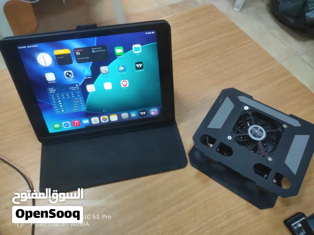 iPad 9 sim+wifi very good condition للبيع ايباد9 بحالة ممتازة
