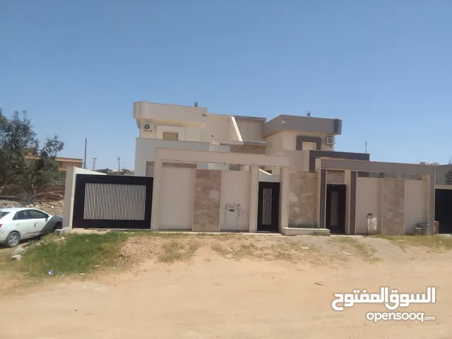240 m2 4 Bedrooms Villa for Sale in Tripoli Khallet Alforjan