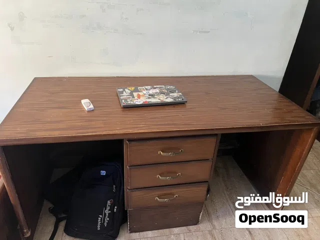 مكتب للبيع