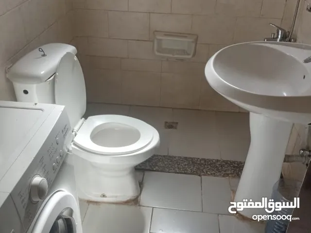 90 m2 2 Bedrooms Apartments for Rent in Aqaba Al Sakaneyeh 3