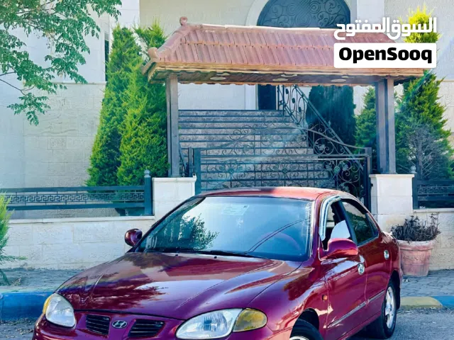1998 هيونداي افانتي Limited
