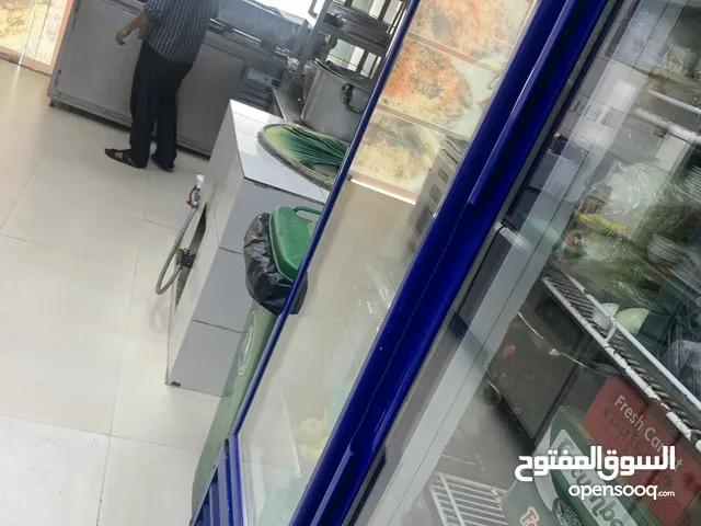 مطعم للبيع