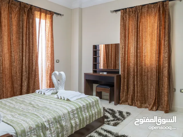 250 m2 3 Bedrooms Apartments for Rent in Cairo First Settlement