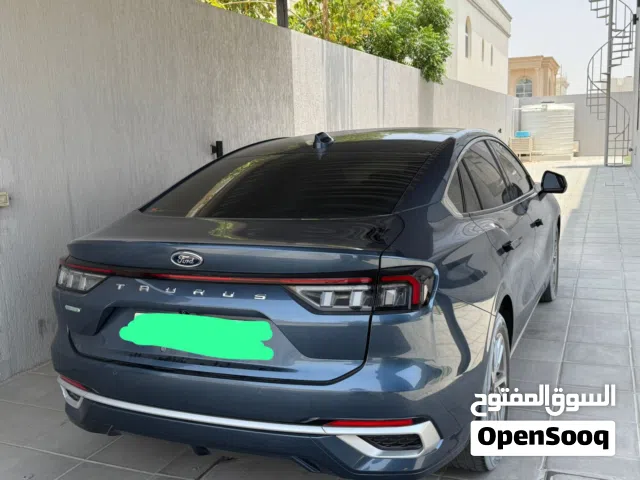 للبيع: سيارة فورد تورس موديل 2024 بحالة الوكالة