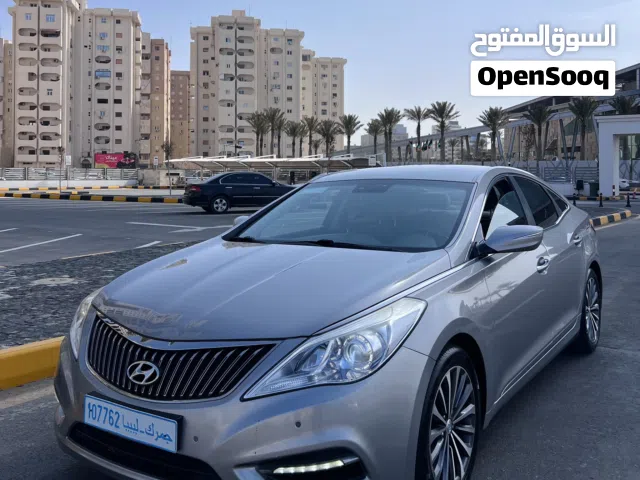 ازيرا اباتشي 2012 اصلية .درجه اولي .صالون قهوي .جمرك كيف واصلة