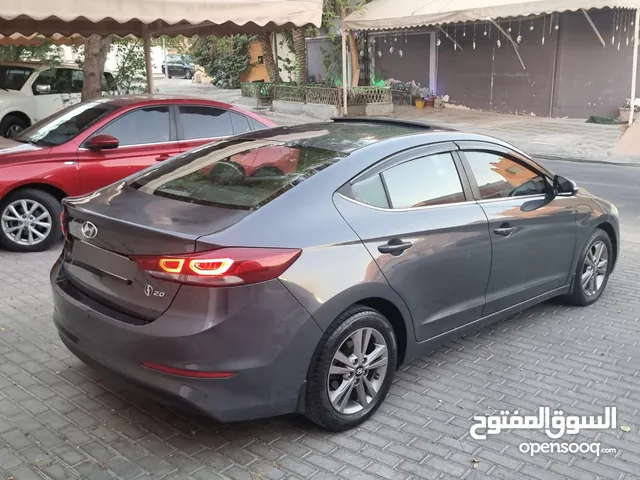 Used Hyundai Elantra in Northern Governorate