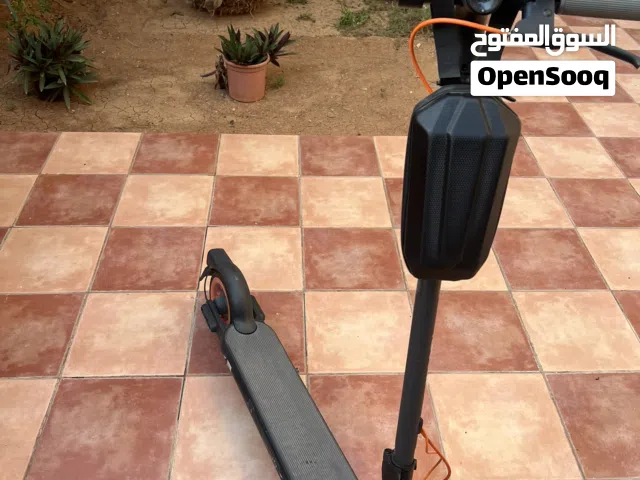 سكوتر كهربائي شركة شاومي 4 go