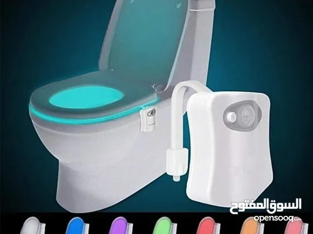 جهاز حساس استشعار الاقتراب و اضاءه 8 الوان الوان عند دخول الحمام بشكل ذاتي