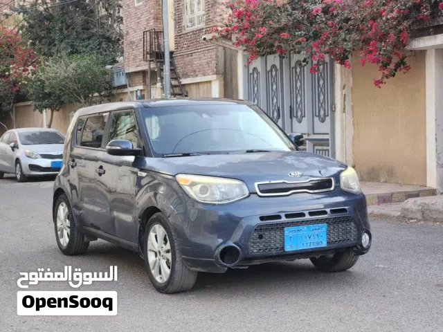 كيا سول  2016 فتحه سقف بانوراما بصمه تشغيل ماشيه 67 الف  امريكي  بسعر عرطه 3900 دولار  عرض خاص محتاج