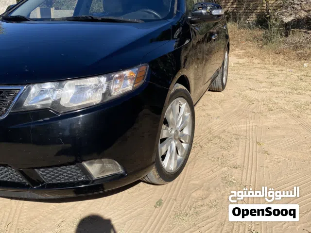 2010 كيا سيراتو EX