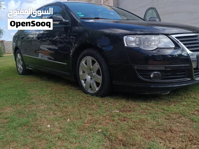 Used Volkswagen Passat in Sabratha