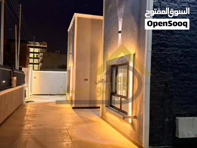 500 m2 5 Bedrooms Townhouse for Rent in Basra Jaza'ir