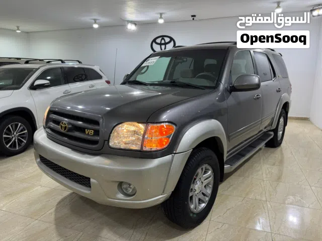 2004 Toyota Sequoia SR 5