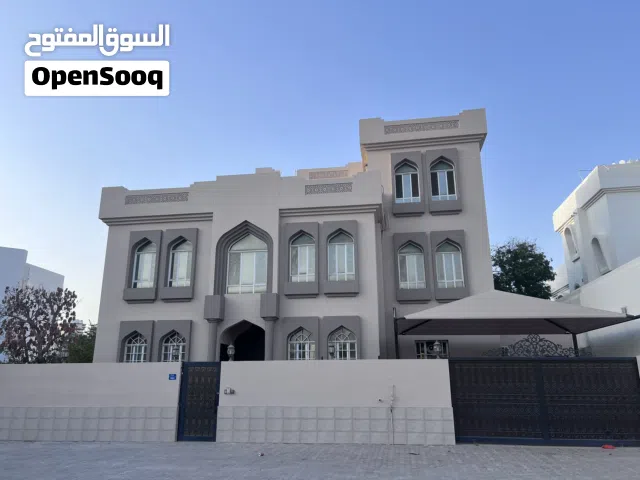 284 m2 4 Bedrooms Villa for Sale in Muscat Azaiba