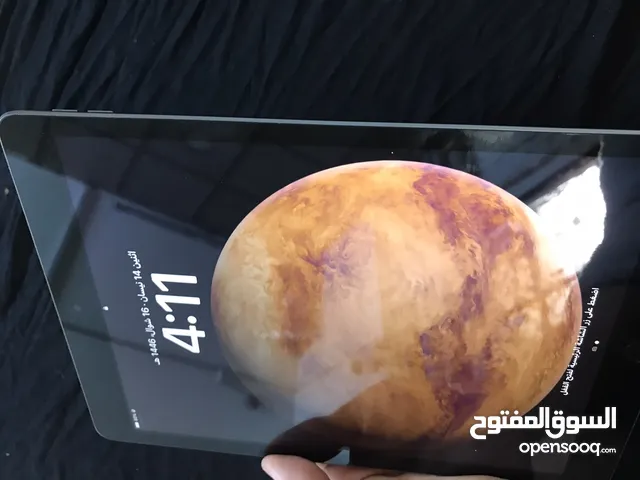 ايباد 9 نظيف جدا