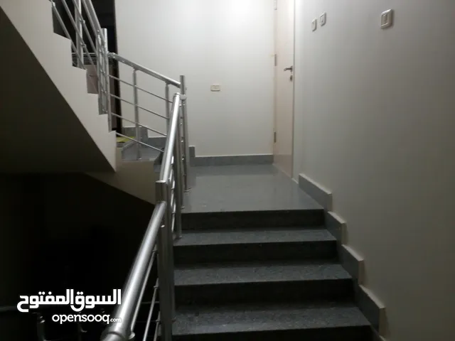 140 m2 3 Bedrooms Apartments for Rent in Tripoli Al-Bivio