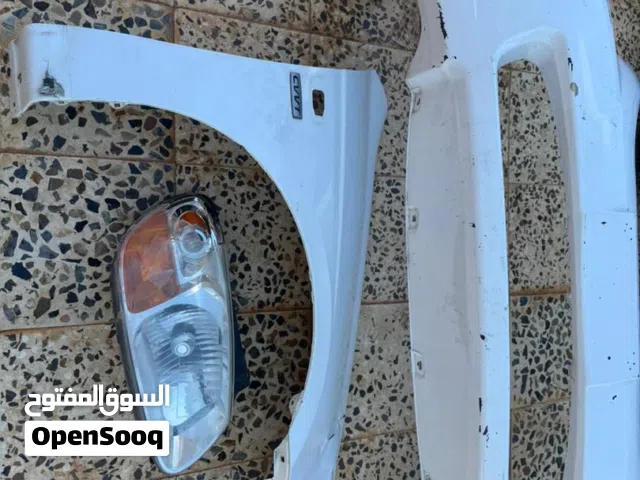 باراكوربي امامي ورفرف يمين وفنار يمين اصليات لسيارة سبكترا 2005