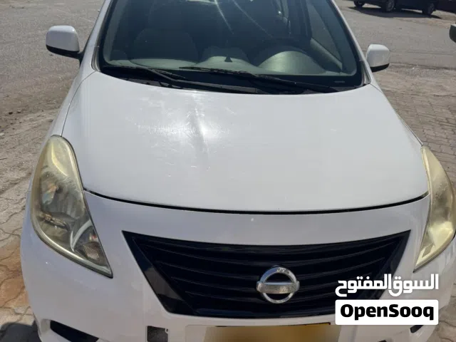 Nissan sunny 2014