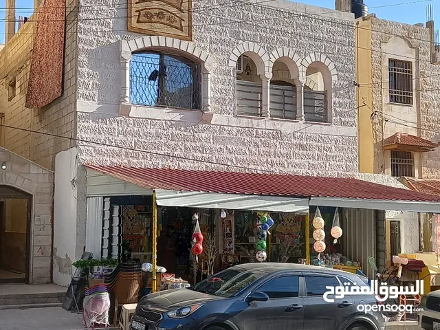 1 Floor Building for Sale in Zarqa Jabal Tareq