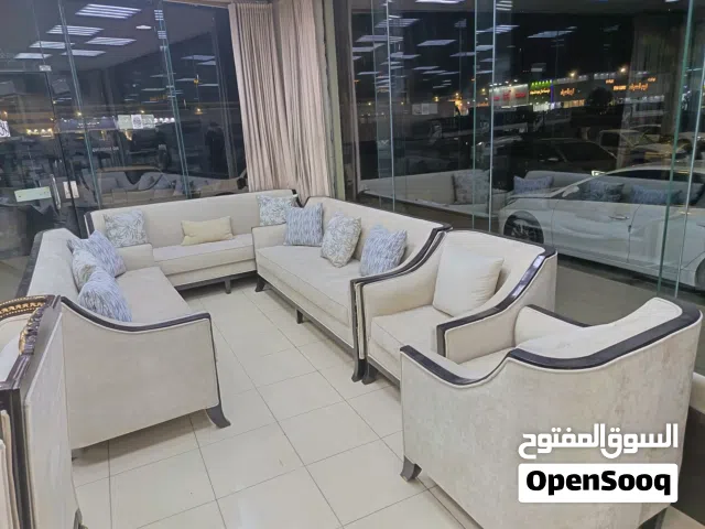 تفصيل كتب حسب الطلب بالرياض